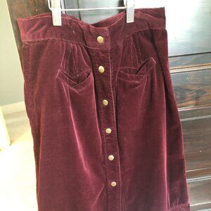ANTHROPOLOGIE Holding Horses Burgundy Corduroy Skirt